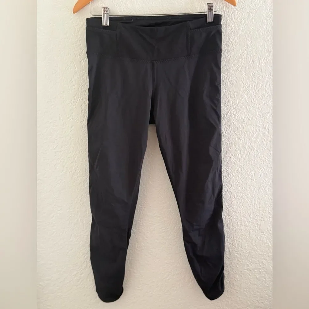 Lululemon Athletica Black Zip-Pocket Leggings